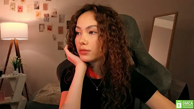 branchwithflowerss online show from 11, 11, 2025