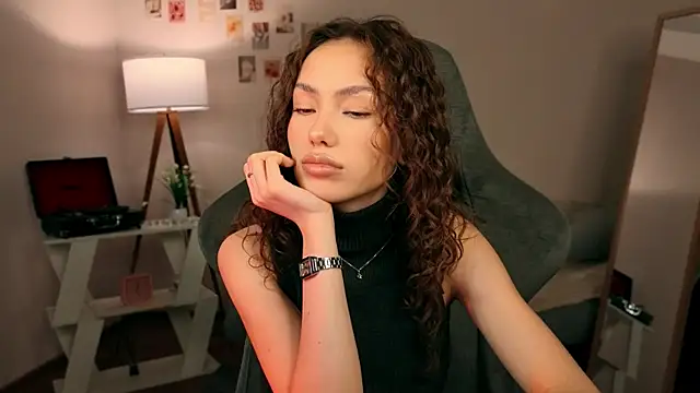 branchwithflowerss online show from 2, 12, 2025