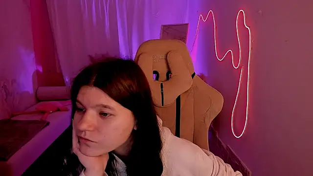 Snapshot of StasyaCollins chatting on 2, 12, 2025 StasyaCollins online show from 2, 12, 2025