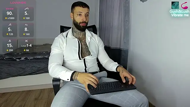 MasculineGuy99 online show from 24, 10, 2025