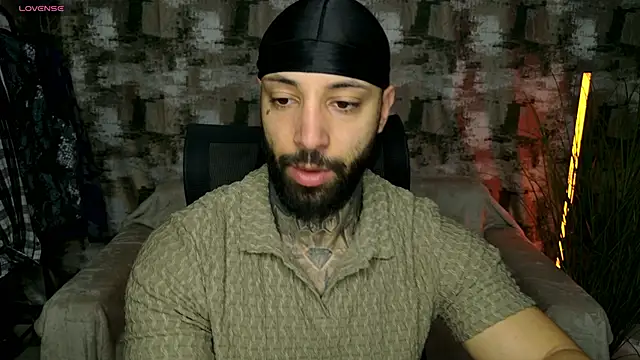 Snapshot of MasculineGuy99 chatting on 13, 1, 2026 MasculineGuy99 online show from 13, 1, 2026