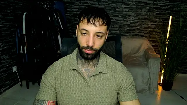 Snapshot of MasculineGuy99 chatting on 18, 3, 2026 MasculineGuy99 online show from 18, 3, 2026