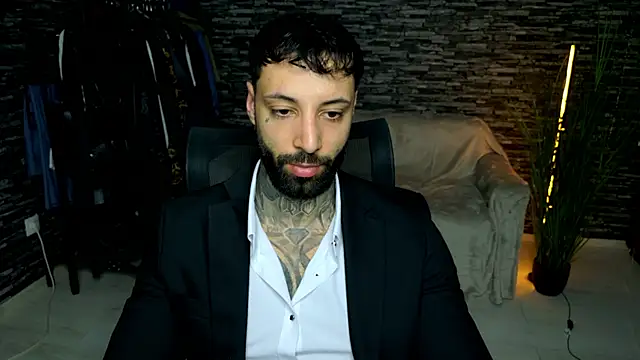 Snapshot of MasculineGuy99 chatting on 19, 3, 2026 MasculineGuy99 online show from 19, 3, 2026