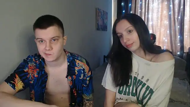 Snapshot of Mark_and_Wendy chatting on 19, 3, 2026 Mark and Wendy online show from 19, 3, 2026