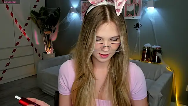 linakorvin online show from 30, 10, 2025