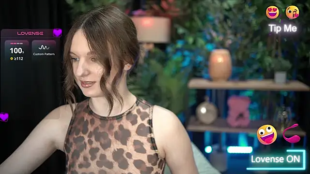 xoxo molly online show from 28, 10, 2025