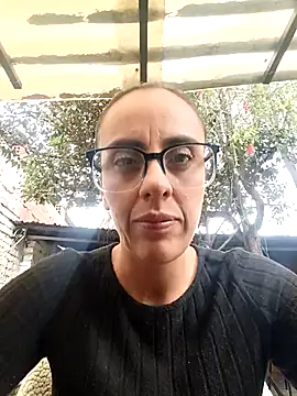 Jade 1-9 online show from 30, 10, 2025