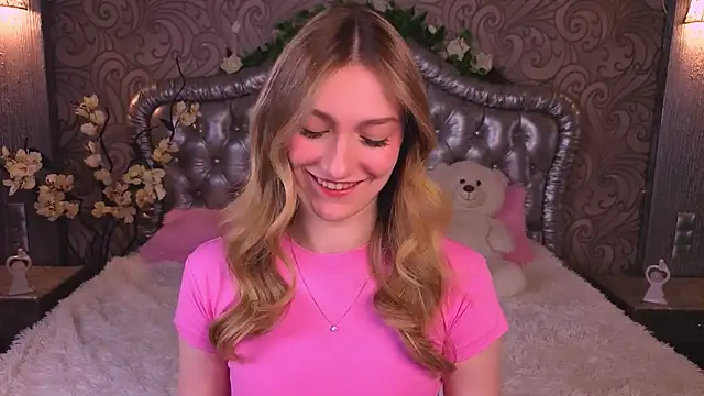 Snapshot of AngelAnabelle chatting on 7, 3, 2026 AngelAnabelle online show from 7, 3, 2026