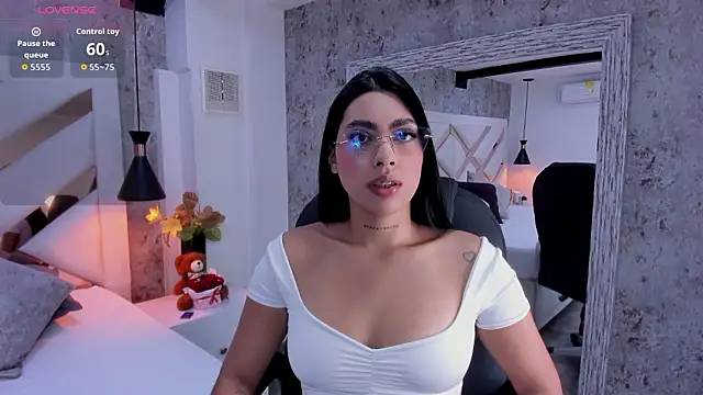 Vanessa Rain  online show from 17, 1, 2026