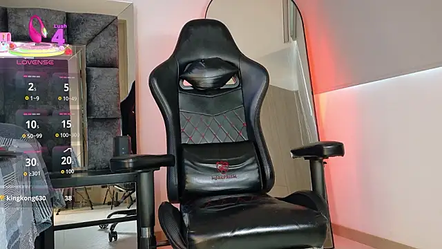 Snapshot of johnjaguar1_ chatting on 13, 3, 2026 johnjaguar1 online show from 13, 3, 2026