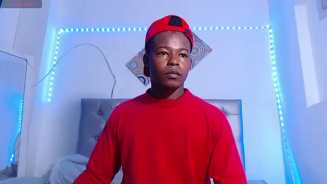 Snapshot of Dark_stallionX chatting on 28, 10, 2025 Dark stallionX online show from 28, 10, 2025