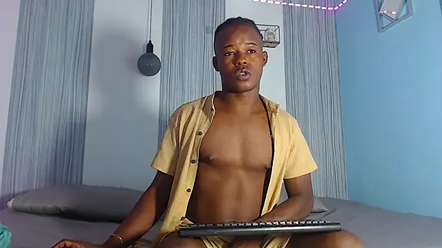 Snapshot of Dark_stallionX chatting on 7, 11, 2025 Dark stallionX online show from 7, 11, 2025