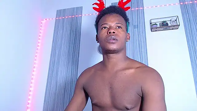 Snapshot of Dark_stallionX chatting on 3, 12, 2025 Dark stallionX online show from 3, 12, 2025