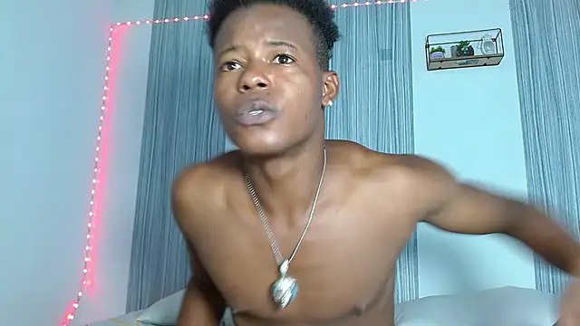 Snapshot of Dark_stallionX chatting on 4, 12, 2025 Dark stallionX online show from 4, 12, 2025