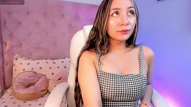 Snapshot of Vanelope_evanss chatting on 4, 12, 2025 Vanelope evanss online show from 4, 12, 2025