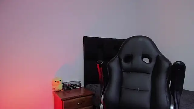 Snapshot of CHRIS_MORGAN1 chatting on 7, 10, 2025 CHRIS MORGAN1 online show from 7, 10, 2025