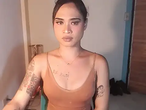 TSsexy LOVERxxxx online show from 8, 5, 2026