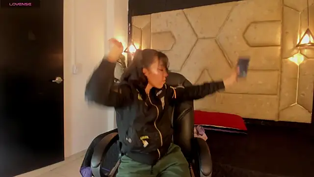 Snapshot of Julieta_Slav3 chatting on 19, 4, 2026 Julieta Slav3 online show from 19, 4, 2026