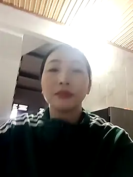 Snapshot of tulip-bae chatting on 2, 10, 2025 tulip-bae online show from 2, 10, 2025