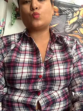 Snapshot of hottylover03 chatting on 20, 10, 2025 hottylover03 online show from 20, 10, 2025