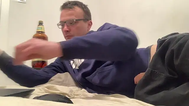 Snapshot of viktor1992-1-1 chatting on 14, 2, 2026 viktor1992-1-1 online show from 14, 2, 2026