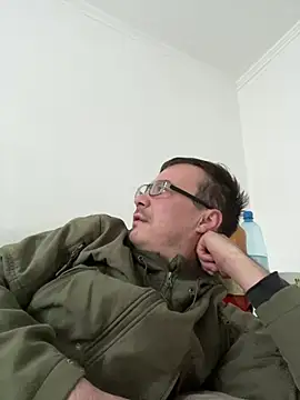 Snapshot of viktor1992-1-1 chatting on 19, 2, 2026 viktor1992-1-1 online show from 19, 2, 2026