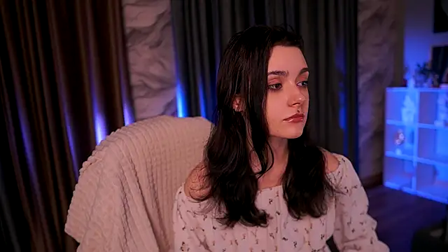 ElizabethMilller  online show from 11, 4, 2026