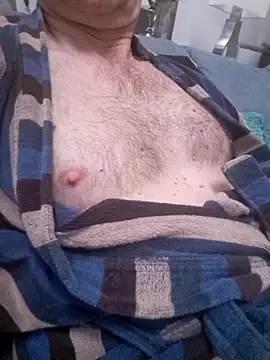 Snapshot of Vintermelon2 chatting on 24, 2, 2026 Vintermelon2 online show from 24, 2, 2026