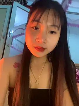 Snapshot of banlinh004 chatting on 6, 1, 2026 banlinh004 online show from 6, 1, 2026