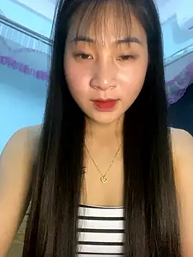 Snapshot of banlinh004 chatting on 18, 1, 2026 banlinh004 online show from 18, 1, 2026