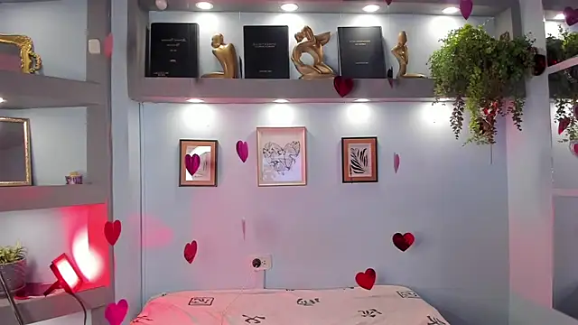 Alana Martinez  online show from 26, 2, 2026