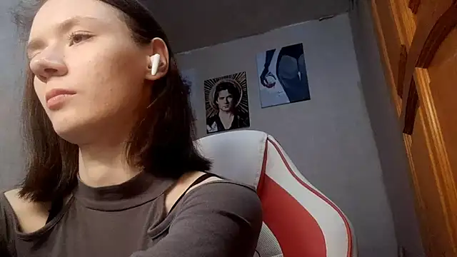 Snapshot of LidaGreist chatting on 17, 10, 2025 LidaGreist online show from 17, 10, 2025