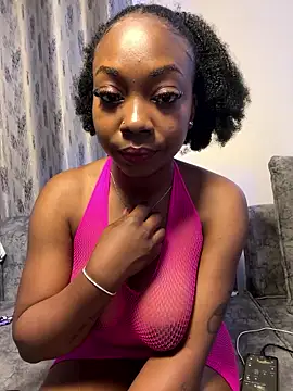 Snapshot of cocoluvx chatting on 11, 1, 2026 cocoluvx online show from 11, 1, 2026