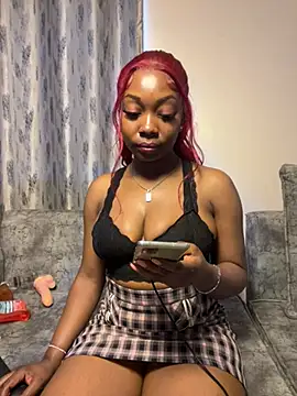 Snapshot of cocoluvx chatting on 13, 1, 2026 cocoluvx online show from 13, 1, 2026