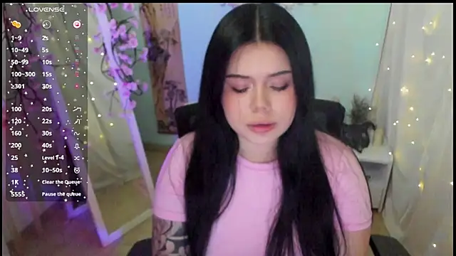 Mona Esty online show from 18, 4, 2026