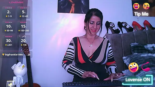 Snapshot of Agathabrunner chatting on 2, 11, 2025 Agathabrunner online show from 2, 11, 2025