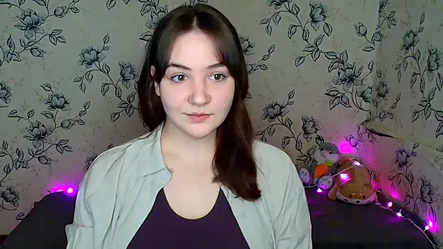 Snapshot of OliviaMontgommery chatting on 13, 3, 2026 OliviaMontgommery online show from 13, 3, 2026