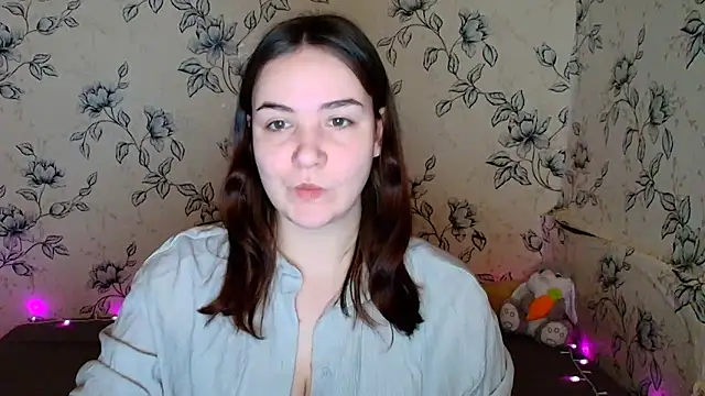Snapshot of OliviaMontgommery chatting on 24, 3, 2026 OliviaMontgommery online show from 24, 3, 2026