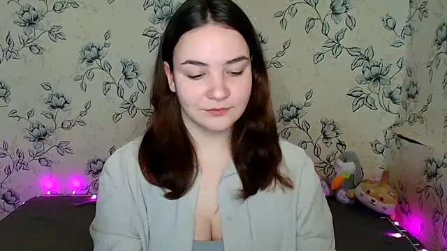 Snapshot of OliviaMontgommery chatting on 25, 3, 2026 OliviaMontgommery online show from 25, 3, 2026