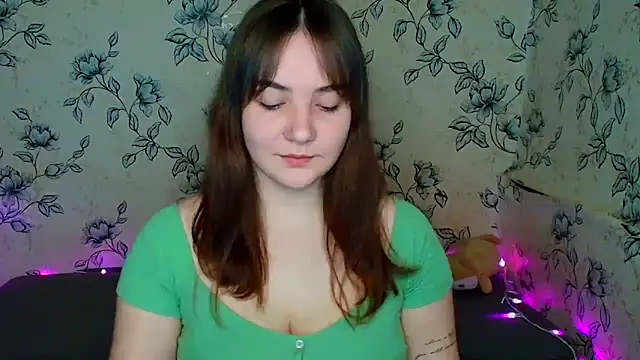 Snapshot of OliviaMontgommery chatting on 25, 4, 2026 OliviaMontgommery online show from 25, 4, 2026