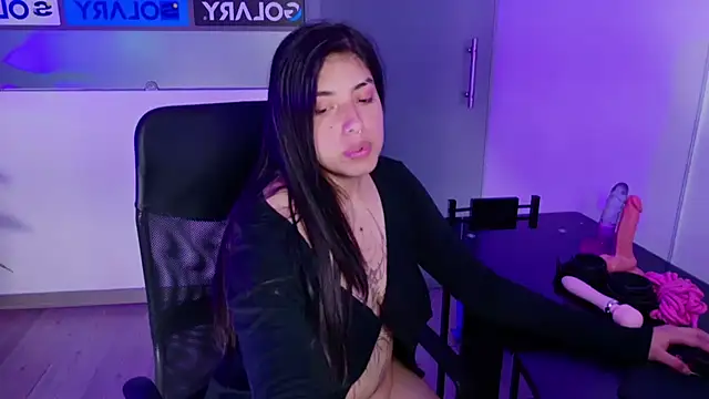 Violetta Swett  online show from 1, 11, 2025