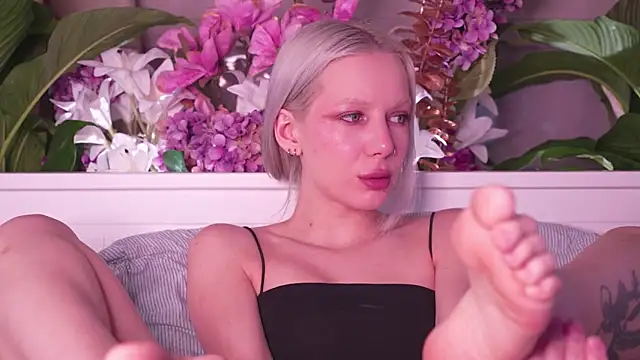 RanyThomson online show from 23, 11, 2025