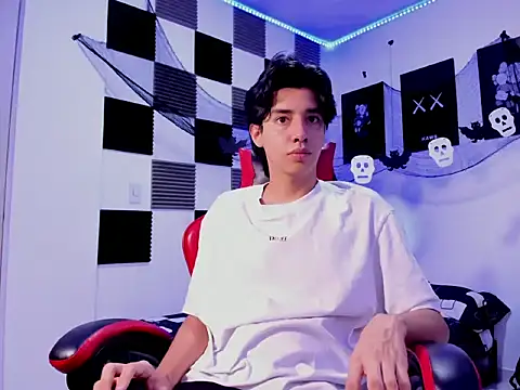 Snapshot of jeycobb chatting on 23, 10, 2025 jeycobb online show from 23, 10, 2025