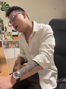 latava online show from 18, 11, 2025