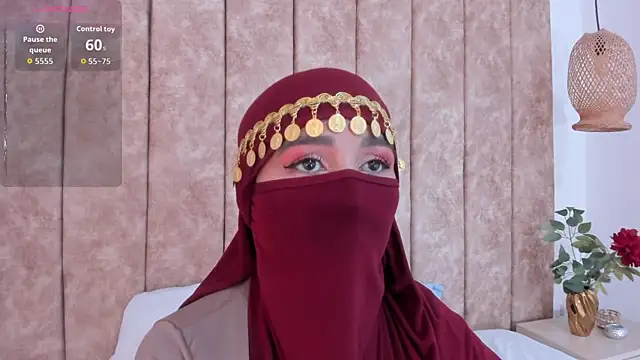 Snapshot of _alishaa_c chatting on 21, 10, 2025 alishaa c online show from 21, 10, 2025