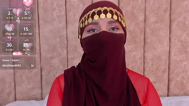 Snapshot of _alishaa_c chatting on 24, 10, 2025 alishaa c online show from 24, 10, 2025