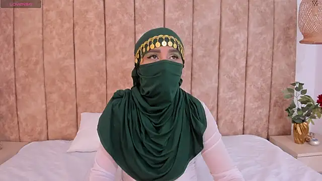 Snapshot of _alishaa_c chatting on 26, 10, 2025 alishaa c online show from 26, 10, 2025