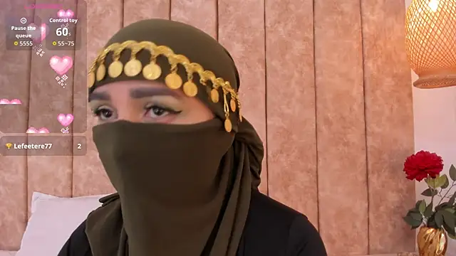 Snapshot of _alishaa_c chatting on 7, 11, 2025 alishaa c online show from 7, 11, 2025