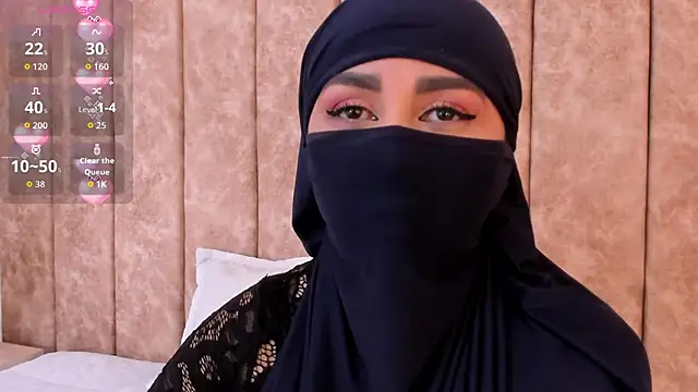 Snapshot of _alishaa_c chatting on 12, 11, 2025 alishaa c online show from 12, 11, 2025