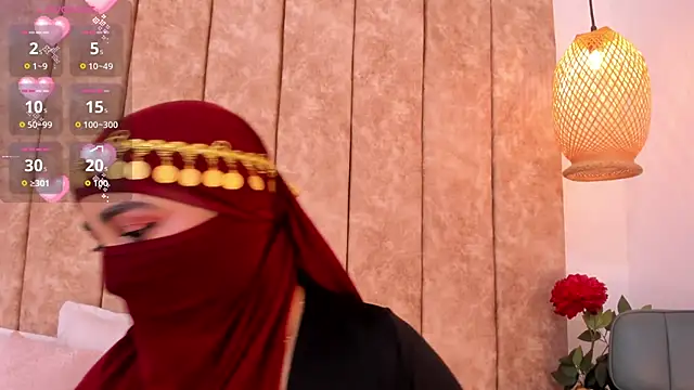 Snapshot of _alishaa_c chatting on 18, 11, 2025 alishaa c online show from 18, 11, 2025